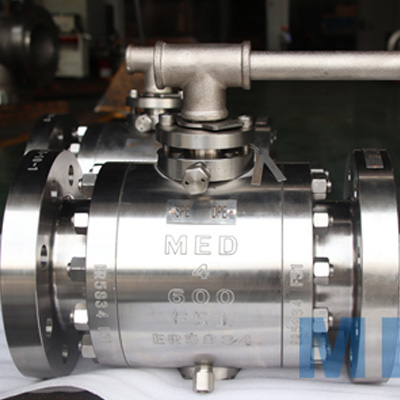 Trunnion Mounted Ball Valve, 4 Inch, CL600, RF, F51